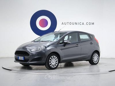 Grigio Usata 2017 Ford Fiesta Business Edition Berlina | 8900 € (Buon prezzo)