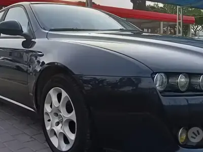 Usata Alfa Romeo 159 120 CV (88 kW) 2007 Blu Station wagon