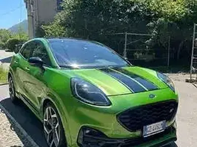 Usata Ford Puma ST200 200 CV (147 kW) 2021 Verde SUV