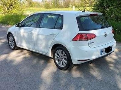 Usata VW Golf VII Highline 110 CV (80 kW) 2017 Berlina