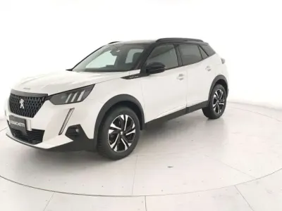 Usata Peugeot 2008 GT-line 102 CV (75 kW) 2020 Bianco SUV