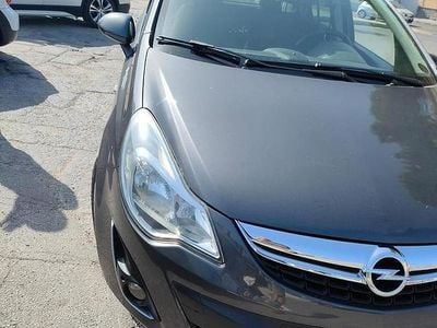 Usata Opel Corsa 86 CV (63 kW) 2011 Grigio Berlina