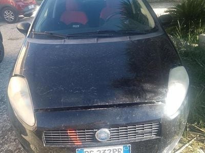 Usata Fiat Grande Punto 90 CV (66 kW) 2007 Nero Utilitaria