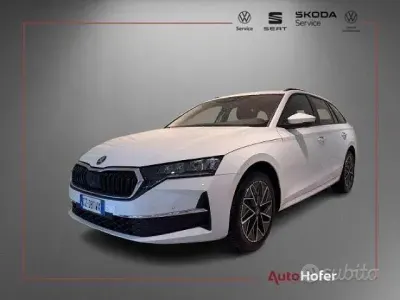 Usata Skoda Octavia Selection 150 CV (110 kW) 2025 Bianco Station wagon