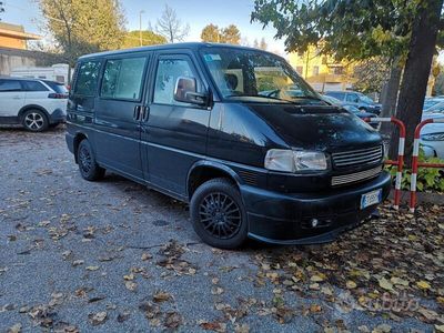 VW Caravelle