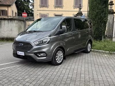 Usata Ford Tourneo Titanium X 185 CV (136 kW) 2021 Grigio scuro Monovolume