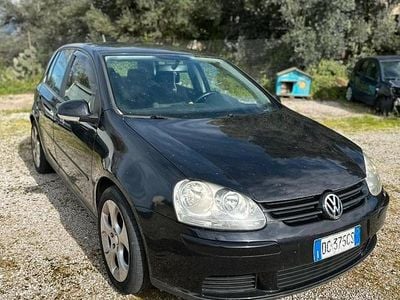 Usata VW Golf V 2005 Utilitaria