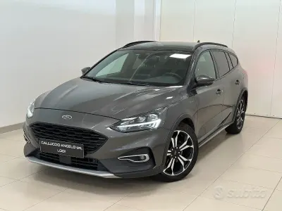 Usata Ford Focus Active 120 CV (88 kW) 2019 Grigio Station wagon