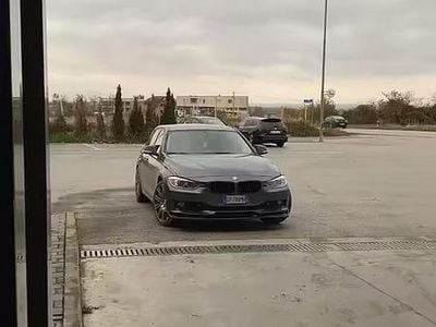 Usata BMW 320 Sport Line 184 CV (135 kW) 2012 Grigio Station wagon