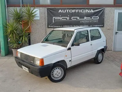 Usata Fiat Panda 45 CV (33 kW) 1990 Bianco Berlina