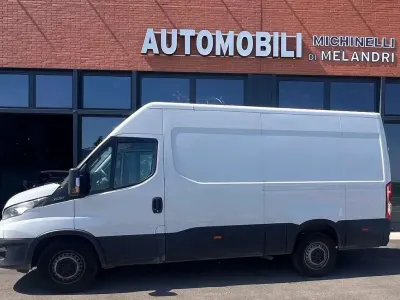 Usata Iveco Daily 156 CV (114 kW) 2022 Bianco Furgone