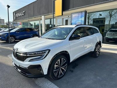 usata Renault Espace Full Hybrid E-Tech 200 Iconic nuova a Montebelluna