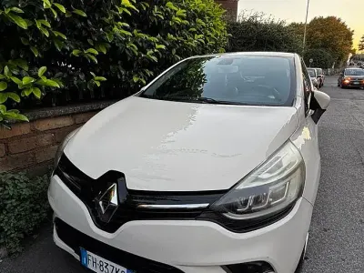 Usata Renault Clio IV 75 CV (55 kW) 2017 Berlina