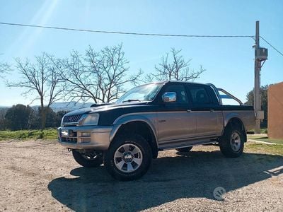 Usata Mitsubishi L200 115 CV (84 kW) 2005 Pick-up