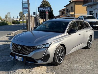 Usata Peugeot 308 SW Allure 131 CV (96 kW) 2024 Grigio Station wagon