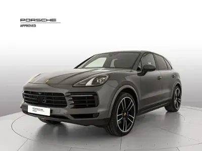 Usata Porsche Cayenne 340 CV (250 kW) 2021 Grigio scuro SUV