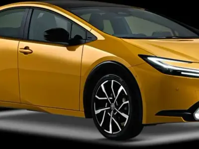 Nuova Toyota Prius Lounge 223 CV (164 kW) 2025 Argento Utilitaria