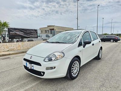 Usata Fiat Punto Easy 95 CV (69 kW) 2017 Bianco Utilitaria