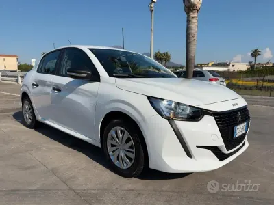Usata Peugeot 208 S 102 CV (75 kW) 2021 Bianco Utilitaria