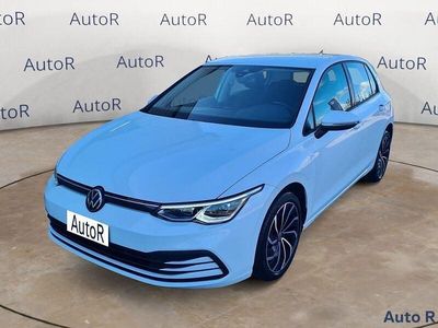Gebraucht VW Golf VIII Life 116 PS (85 kW) 2022 Weiß Limousine