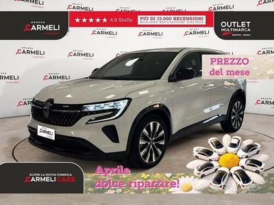 Käytetty Renault Austral Techno 199 HP (146 kW) 2023 Valkoinen Katumaasturi