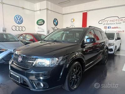 Usata Fiat Freemont Black Code 170 CV (125 kW) 2014 Nero SUV
