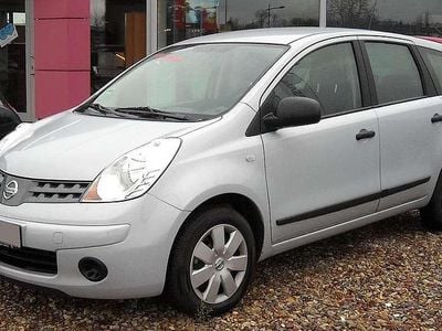 Usata Nissan Note Visia 90 CV (66 kW) 2013 Argento Monovolume