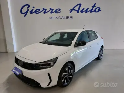 Usata Opel Corsa 101 CV (74 kW) 2025 Bianco Utilitaria
