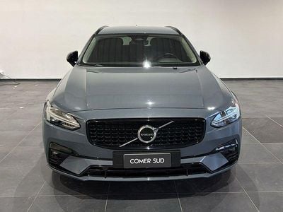 Usata Volvo V90 Plus 197 CV (144 kW) 2023 Grigio Station wagon