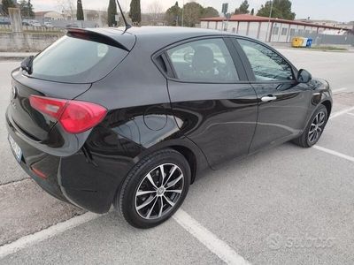 usata Alfa Romeo Giulietta benzina metano