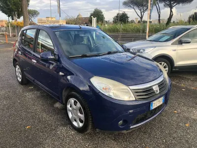 Usata Dacia Sandero Lauréate 75 CV (55 kW) 2009 Blu/azzurro Berlina