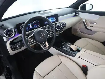 Usata Mercedes A180 116 CV (85 kW) 2022 Nero Berlina