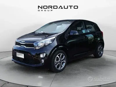 Usata Kia Picanto Style 65 CV (47 kW) 2023 Nero Utilitaria