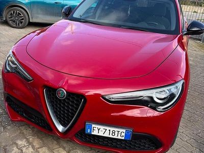 Usata Alfa Romeo Stelvio 160 CV (117 kW) 2019 Rosso SUV