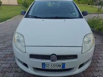 Usata Fiat Bravo Active 90 CV (66 kW) 2009 Bianco Utilitaria