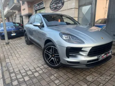 Usata Porsche Macan 353 CV (259 kW) 2020 Grigio SUV