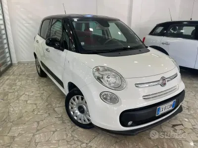 Usata Fiat 500L Lounge 84 CV (61 kW) 2013 Bianco Monovolume