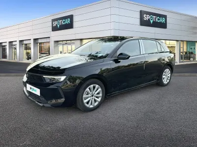 Usata Opel Astra Edition 131 CV (96 kW) 2024 Nero Utilitaria