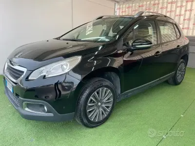 Usata Peugeot 2008 82 CV (60 kW) 2015 Nero SUV