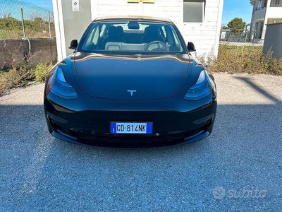 Usata Tesla Model 3 Long Range AWD 366 kW (498 CV) 2021 Nero Berlina