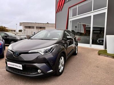 usata Toyota C-HR 1.8 Hybrid E-CVT Team del 2018 usata a Tricase