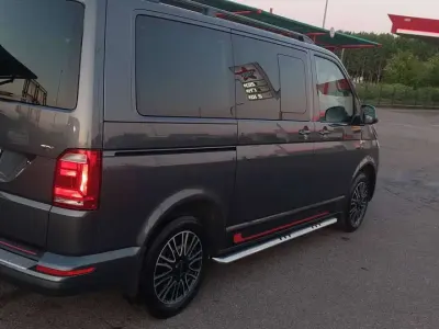 Usata VW Multivan Comfortline 150 CV (110 kW) 2018 Grigio Monovolume