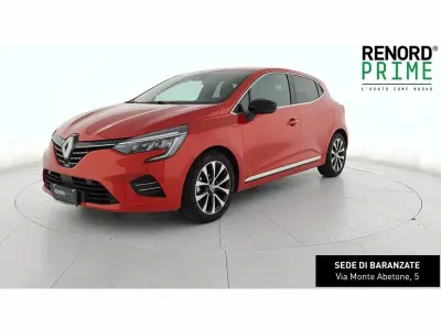 Usata Renault Clio Techno 145 CV (106 kW) 2023 Rosso Utilitaria