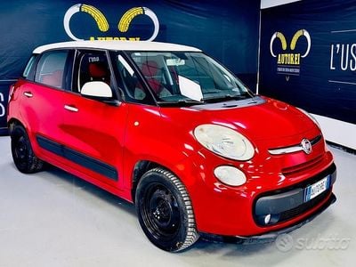 Usata Fiat 500L Living 105 CV (77 kW) 2013 Rosso Monovolume