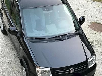 Usata Fiat Panda 4x4 69 CV (50 kW) 2011 Nero Utilitaria