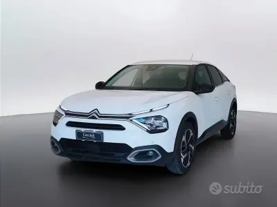 Begagnad Citroën C4 Shine 131 HK (96 kW) 2022 Vit Sedan