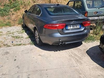 Usata Jaguar XE 179 CV (131 kW) 2017 Berlina