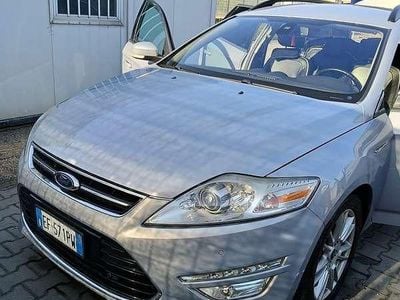 Begagnad Ford Mondeo Premium 163 HK (119 kW) 2010 Kombi