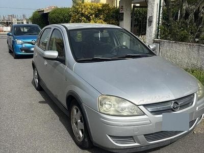 Usata Opel Corsa 69 CV (50 kW) 2006 Grigio Utilitaria
