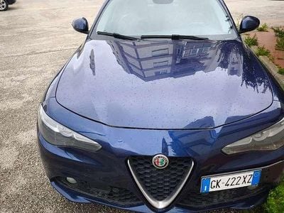 Usata Alfa Romeo Giulia Business Launch Edition 150 CV (110 kW) 2017 Blu/azzurro Berlina